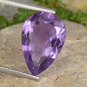 Améthyste Violet moyen naturelle En forme de poire, 4.52 ct, VVS-VS
