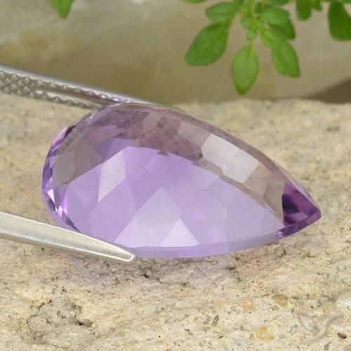 Améthyste Violet foncé naturelle En forme de poire, 9.43 ct, VVS-VS