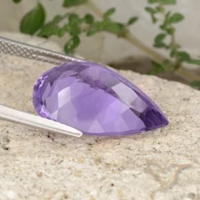 Améthyste Violet moyen naturelle En forme de poire, 8.45 ct, VS