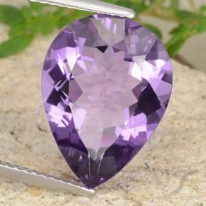 Améthyste Violet moyen naturelle En forme de poire, 6.33 ct, VVS-VS