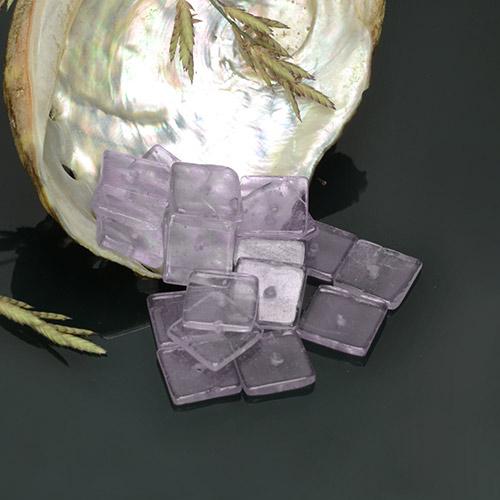 Shop natural 12.82ct Violet iris léger Améthyste gems, Carré, from Brésil at GemSelect. In stock, global shipping!