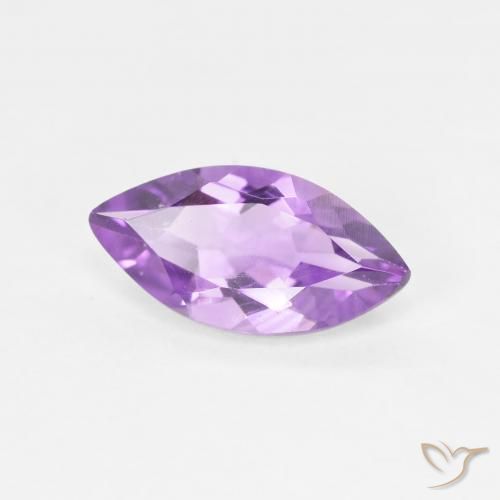Améthyste Violet moyen naturelle Marquise, 1.56 ct, VS