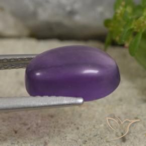 Améthyste Violet moyen naturelle ovale, 2.77 ct, Transparent