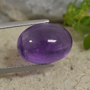 Améthyste Violet moyen naturelle ovale, 7.66 ct, Transparent