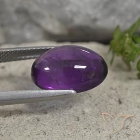 Améthyste Violet moyen naturelle ovale, 6.07 ct, Transparent
