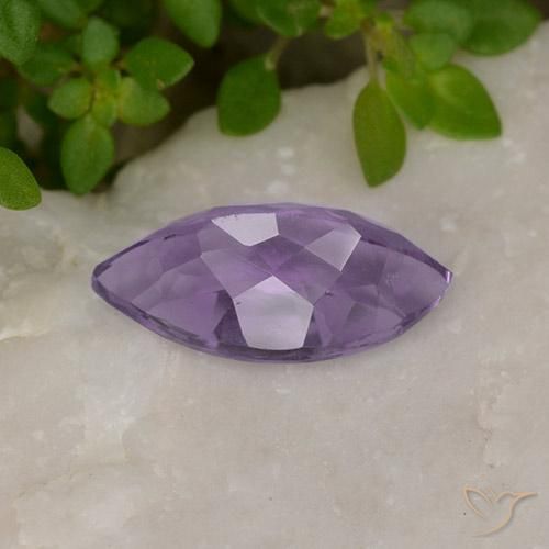 Améthyste Violet moyen naturelle Marquise, 1.85 ct, VS