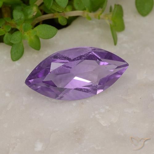 Améthyste Violet rosé foncé naturelle Marquise, 1.48 ct, VS
