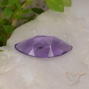 Améthyste Violet moyen naturelle Marquise, 1.51 ct, VS