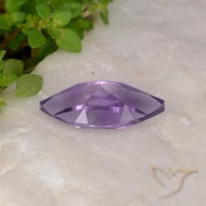 Améthyste Violet moyen naturelle Marquise, 1.70 ct, VS