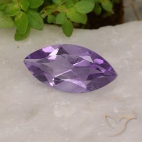 Améthyste Violet moyen naturelle Marquise, 1.61 ct, VS