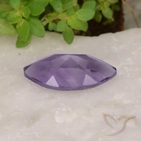 Améthyste Violet moyen naturelle Marquise, 1.61 ct, VS