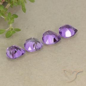 Shop natural 2.83ct Pourpre violacé moyen Améthyste gems, Cœur, from Brésil at GemSelect. In stock, global shipping!