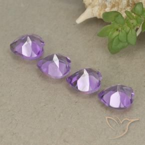 Shop natural 2.70ct Violet vif Améthyste gems, Cœur, from Brésil at GemSelect. In stock, global shipping!
