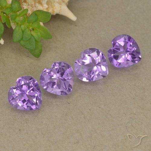 Shop natural 3.12ct Violet intense Améthyste gems, Cœur, from Brésil at GemSelect. In stock, global shipping!