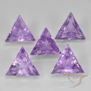 Shop natural 2.81ct Violet moyen Améthyste gems, Trillion, from Brésil at GemSelect. In stock, global shipping!