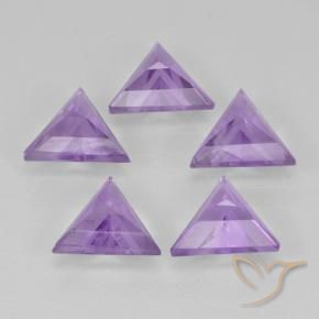 Shop natural 2.78ct Violet Iris Améthyste gems, Trillion, from Brésil at GemSelect. In stock, global shipping!