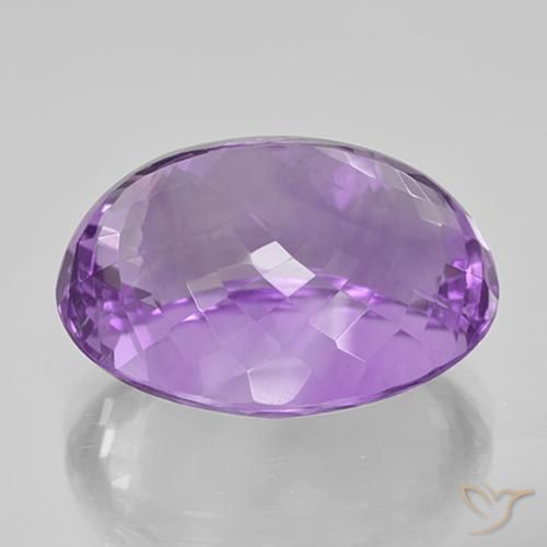 Améthyste Pourpre violacé moyen naturelle ovale, 44.51 ct, VVS