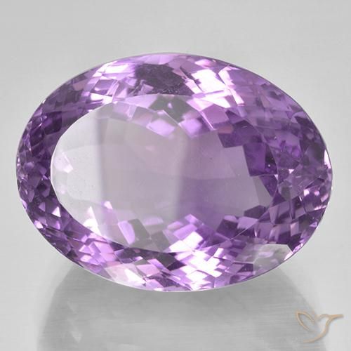 Améthyste Violet violacé naturelle ovale, 39.04 ct, IF