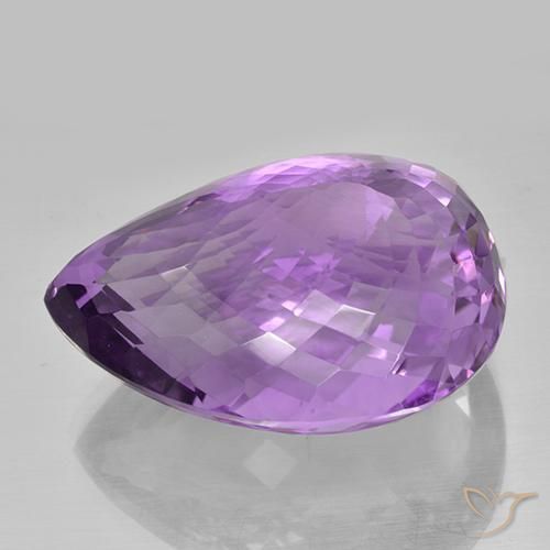 Améthyste Pourpre violacé moyen naturelle En forme de poire, 53.48 ct, IF