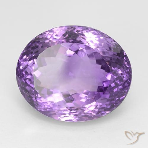Améthyste Pourpre violacé moyen naturelle ovale, 30.81 ct, IF