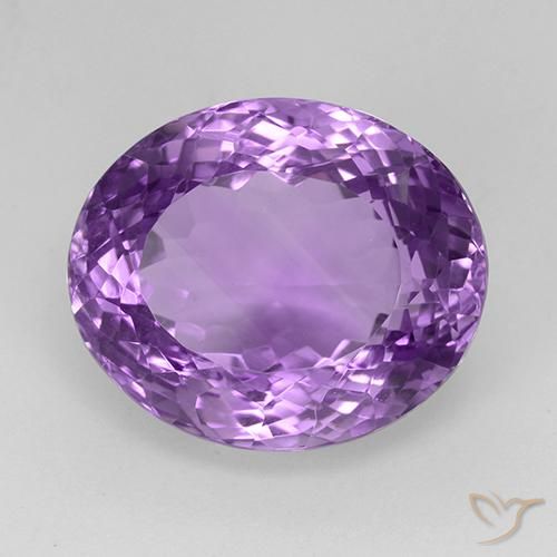Améthyste Pourpre violacé moyen naturelle ovale, 25.81 ct, VVS