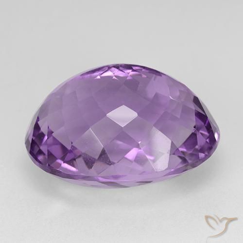 Améthyste Violet Rosâtre naturelle ovale, 26.60 ct, VVS