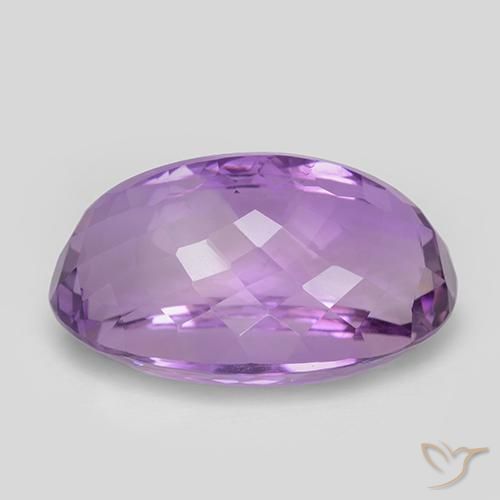 Améthyste Pourpre violacé moyen naturelle ovale, 26.39 ct, VVS