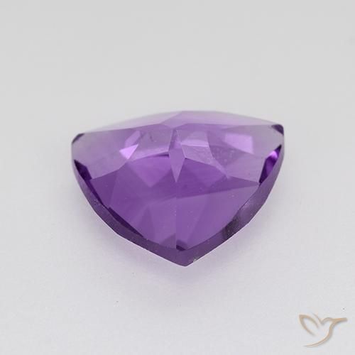 Améthyste Pourpre violacé moyen-foncé naturelle Trillion, 1.36 ct, VVS-VS