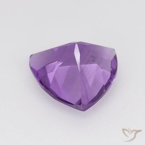 Améthyste Pourpre violacé moyen-foncé naturelle Trillion, 1.58 ct, VVS-VS