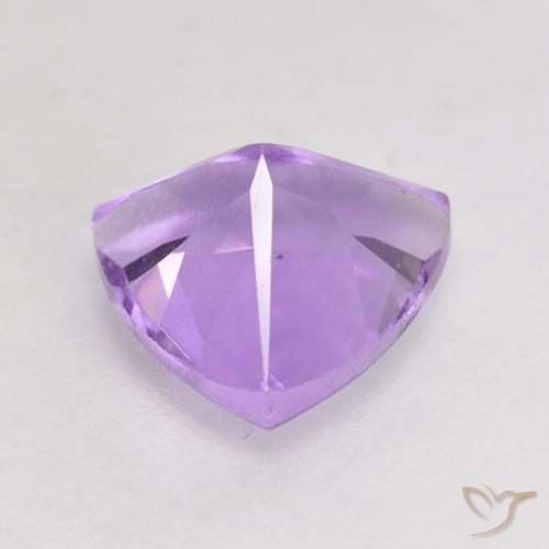 Améthyste Violet moyen naturelle Trillion, 1.54 ct, VS