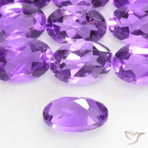 Améthyste Violet vif naturelle ovale, 0.43 ct, VS