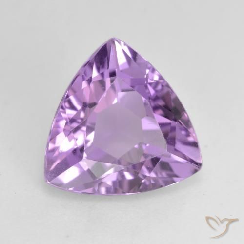 Améthyste Pourpre violacé moyen naturelle Trillion, 2.70 ct, VS