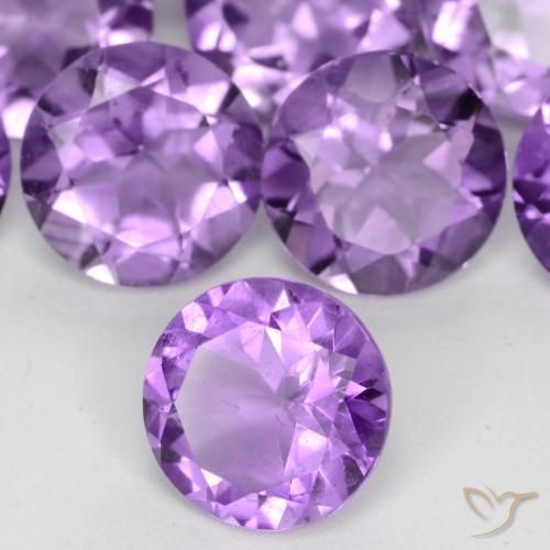 Améthyste Violet moyen naturelle Tour, 1.11 ct, VS