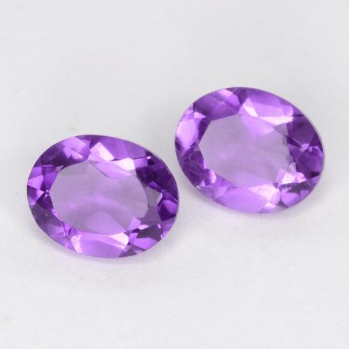 Achetez naturel 0,61ct violet moyen-léger améthyste gems, coupe ovale, en provenance brésil chez gemselect. en stock, livraison internationale!