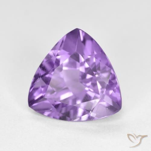 Améthyste Violet moyen naturelle Trillion, 2.67 ct, VS