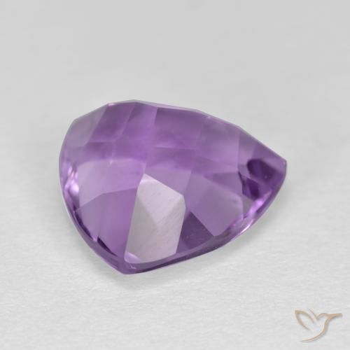 Améthyste Pourpre violacé moyen naturelle Trillion, 3.13 ct, VS