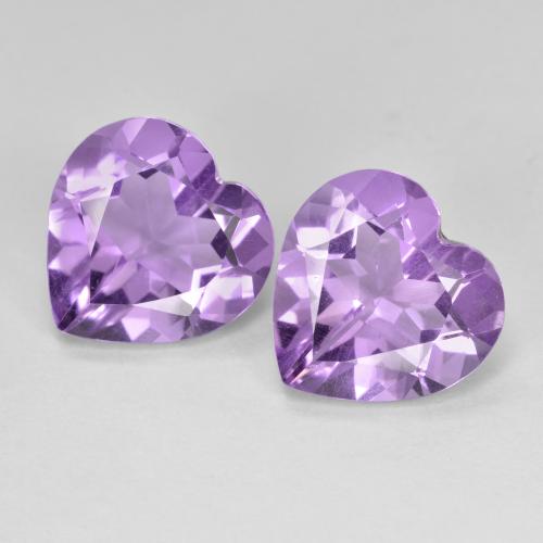 Achetez naturel 5.98ct Violet foncé Améthyste gems, Forme de coeur, En provenance Brésil chez GemSelect. En stock, livraison internationale!