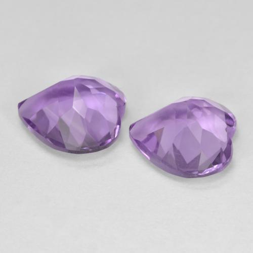 Achetez naturel 5.98ct Violet foncé Améthyste gems, Forme de coeur, En provenance Brésil chez GemSelect. En stock, livraison internationale!