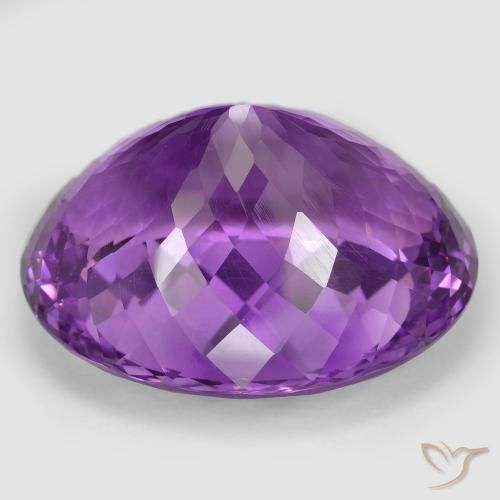 Améthyste Violet rose vif naturelle ovale, 82.49 ct, VVS