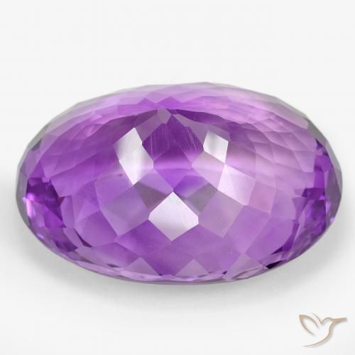 Améthyste violet vif naturelle coupe ovale, 105,63 ct, VVS