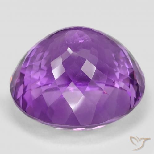 Améthyste Pourpre violacé moyen naturelle ovale, 81.18 ct, VVS-VS