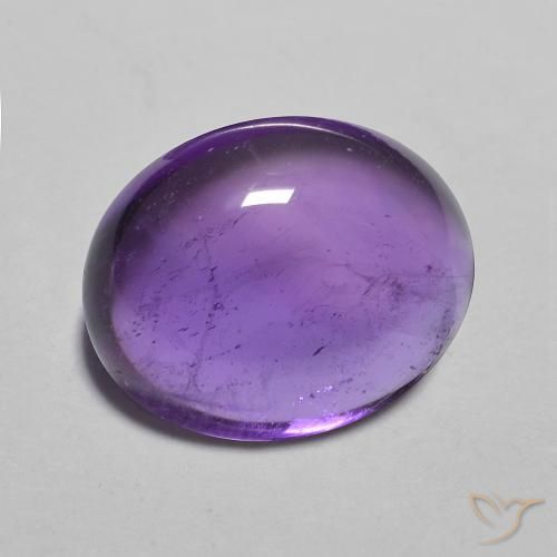Améthyste violet intense naturelle coupe ovale, 3,80 ct, transparent