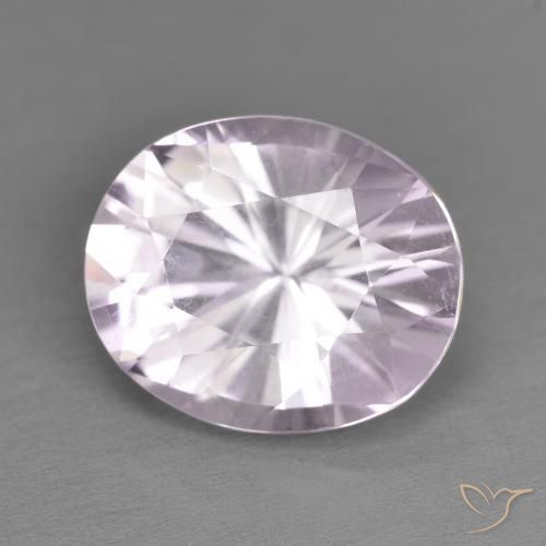 Améthyste Violet rosâtre léger naturelle ovale, 4.69 ct, VVS