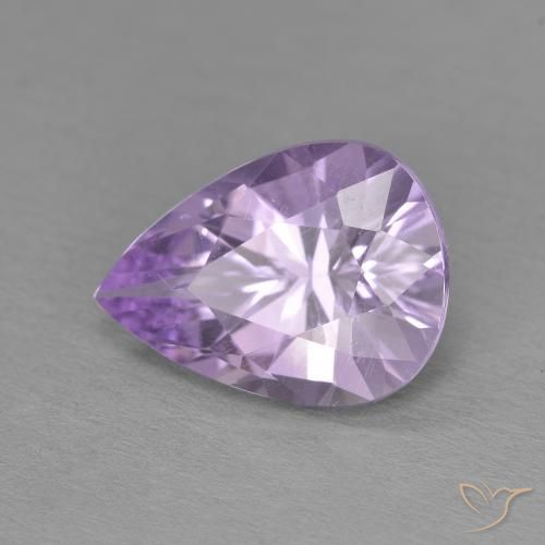 Améthyste Violet moyen naturelle En forme de poire, 3.15 ct, VVS