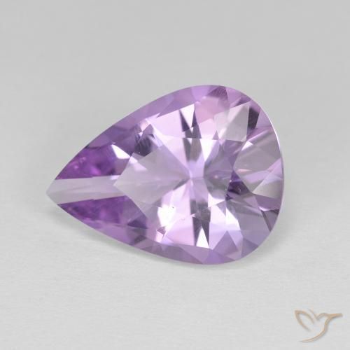 Améthyste Violet moyen naturelle En forme de poire, 3.74 ct, VVS