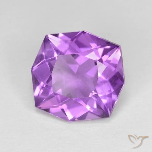 Améthyste Pourpre violacé moyen naturelle Fantaisie, 4.27 ct, VVS
