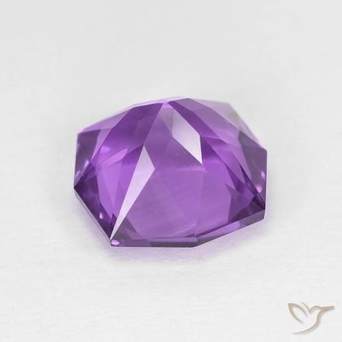 Améthyste Pourpre violacé moyen naturelle Fantaisie, 3.01 ct, VVS