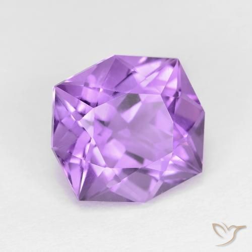 Améthyste Pourpre violacé moyen naturelle Fantaisie, 4.73 ct, VS