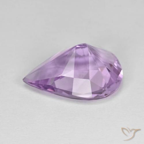 Améthyste Violet moyen naturelle En forme de poire, 4.47 ct, VVS