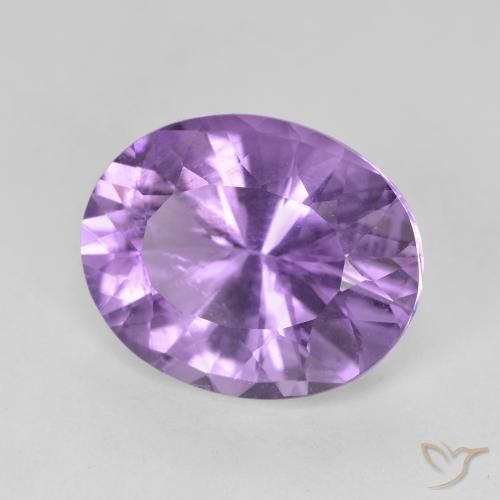 Améthyste Violet Rosâtre naturelle ovale, 5.95 ct, VVS-VS